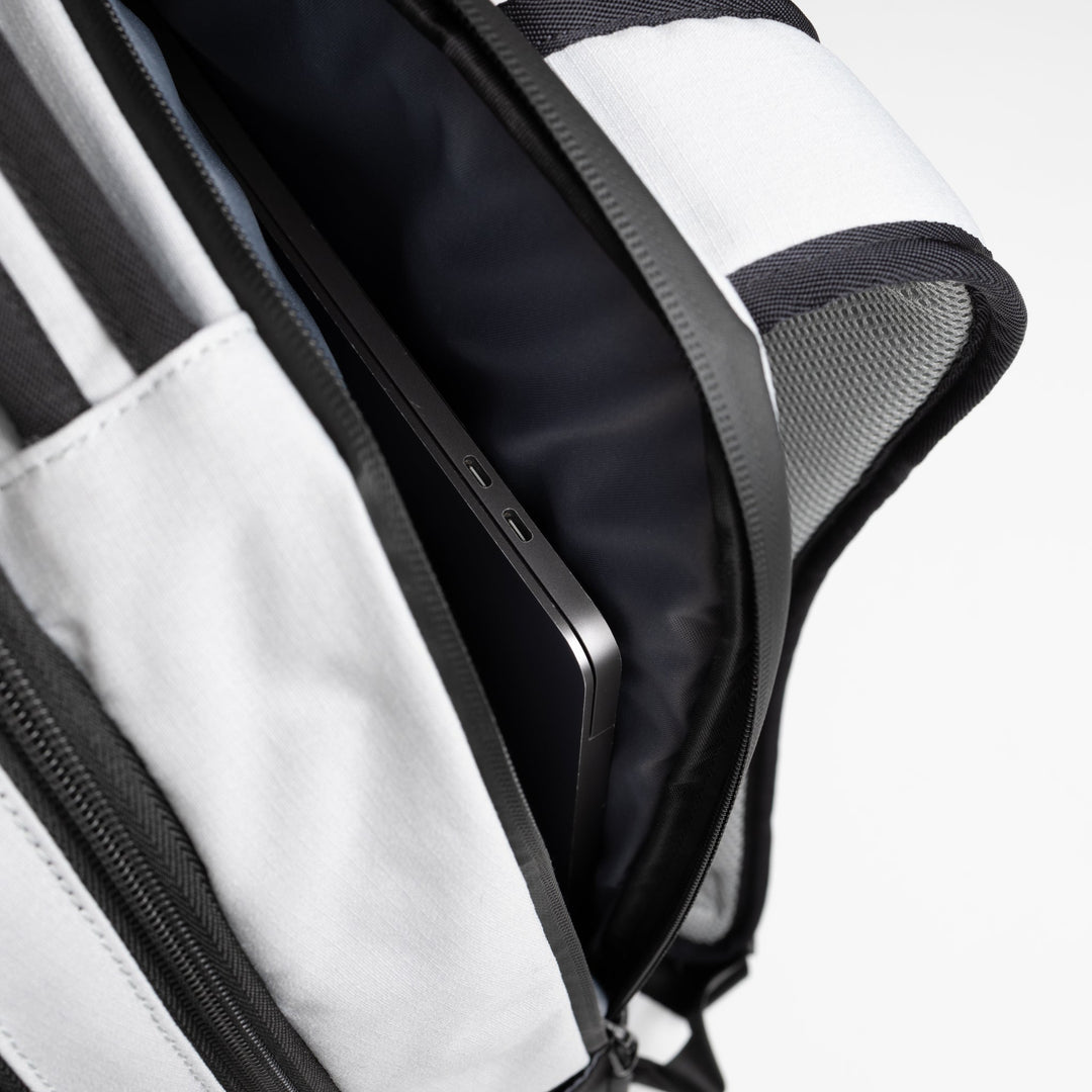 SMU A2 Backpack - Moon Gray
